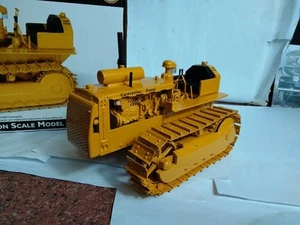 Caterpillar CAT D 4 Crawler Vintage Farm Model Large Scale Gilson Riecke Limited - Picture 1 of 12
