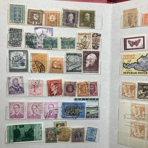 World Vtg. Stamp Album- 325+ Stamps- CZ/GB/Hungary/Portugal/USSR etc. 1875-1975. - Picture 1 of 21