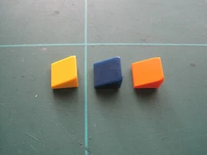 Klemmbaustein, Dachstein, Schrägstein 30° 1 x 1 x 2/3 Orange, Gelb, Dunkelblau - Bild 1 von 1