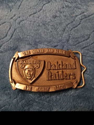 Vintage 1990 Oakland Raiders NFL Buckle Cover