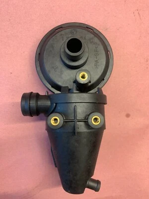 宝马 328is 曲轴箱油分离器原始设备制造商 96 1996 2.8 — 第 1/3 张图片