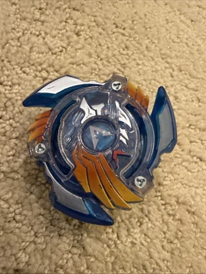 Hasbro Beyblade Burst Evolution Rip Fire VALTRYEK V2 D01L TA06L Lights Up - Image 1 of 4