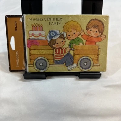 Buzza Vintage Fiesta Invitaciones Niños Cumpleaños Caja Coche Años 60 70 Tema-NUEVO Foto 1 de 4