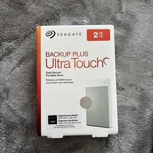 Seagate Backup Plus Ultra Touch HDD 2 TB disco rigido esterno - bianco USB-C (A8) - Foto 1 di 1