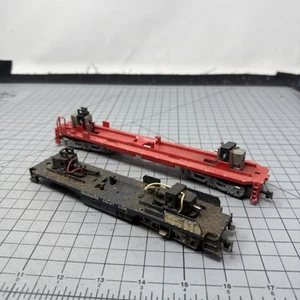AHM HO Scale Seaboard Coastline 1776 Diesel Shell Playart Red Parts Or Repair - Picture 1 of 19