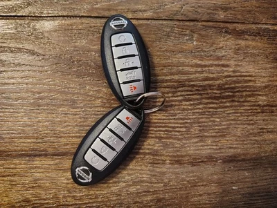 Llavero inteligente Nissan Altima Pathfinder 2013-2015 entrada sin llave 5 botones OEM Foto 1 de 4