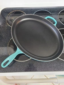 Le Creuset 40 Oval Skillet Bratpfanne Ocean Teal Gusseisen 15,75" - Bild 1 von 5