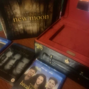 The Twilight New Moon Memory Box + Blu Rays Number 0337 - Picture 1 of 24