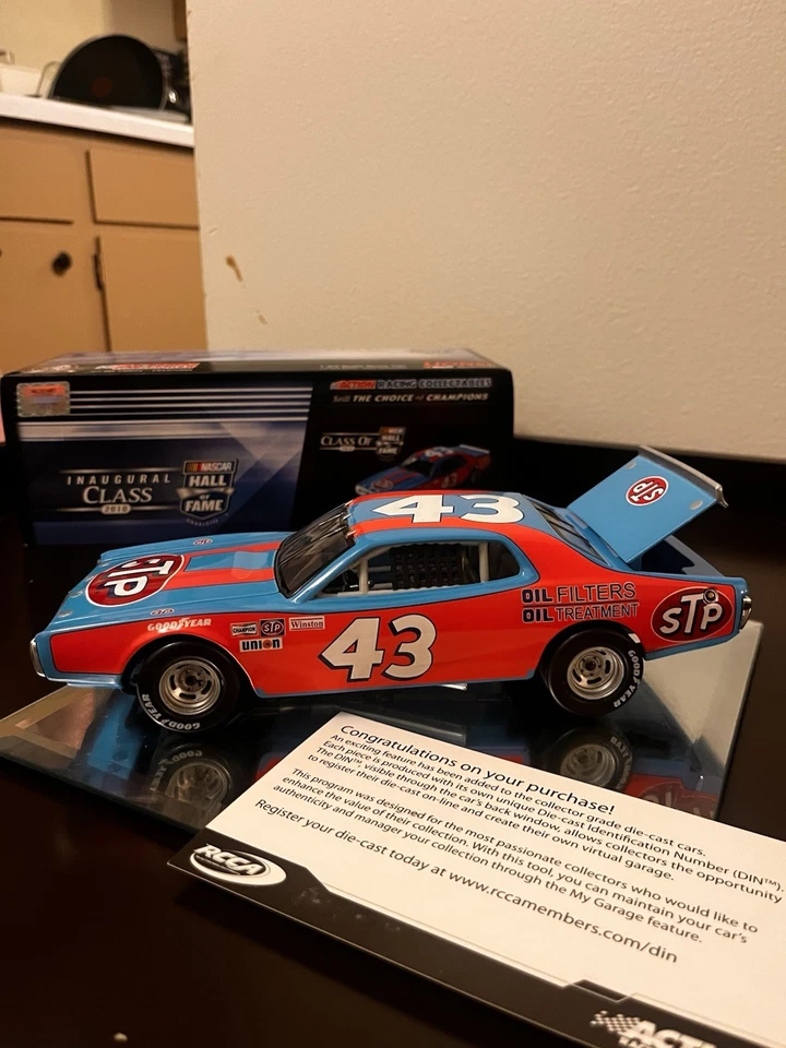Richard Petty STP #43 1974 Dodge Charger " 2010 HALL OF FAME" 1/24 By Lionel - Image 1 of 4