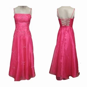 Morgan & Co. de colección ROSA INTENSO Vestido de graduación formal con cuentas de red con tiras Regencia 3/4 - Imagen 1 de 18