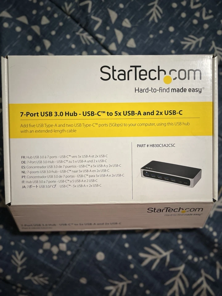 Concentrador USB C de 7 puertos StarTech con puerto de carga rápida - USB-C a 5x USB-A 2x USB-C  Foto 1 de 4