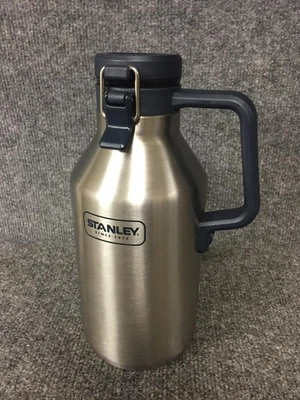 Aspiradora Stanley Adventure Series 64 oz mango grande acero Growler Foto 1 de 4