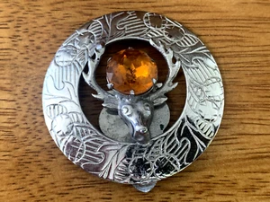 Celtic vintage Scottish MIZPAH Talisman dress clip 5cm diameter secure clip - Picture 1 of 7