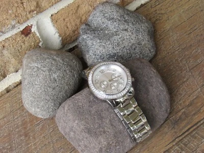 NUEVO SILPADA Reloj Táctil Acabado Baguettes Acero Inoxidable Plateado Circonita T2956 2956 Foto 1 de 4