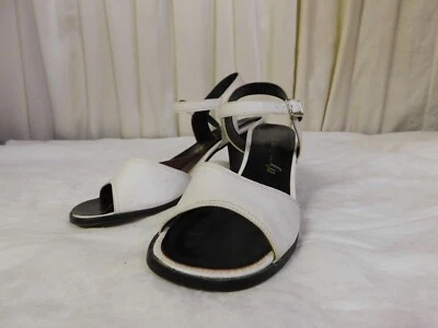 Tacones altos gruesos blancos vintage años 70 talla 10 hechos en Italia Foto 1 de 4