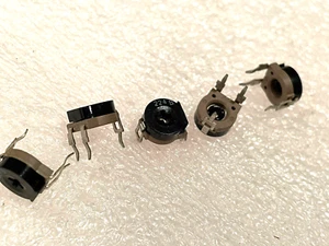 5x Trimpot 220k Ohm Horizontal Trimmer Potentiometer NOS - Picture 1 of 3