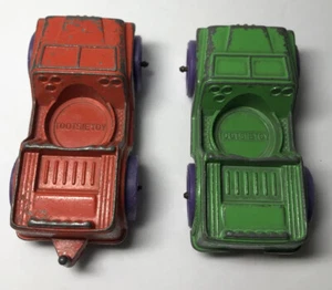 Vintage Tootsietoy 1967 Green Jeep/Orange Jeep, Both with Purple Wheels Toy Cars - Picture 1 of 6