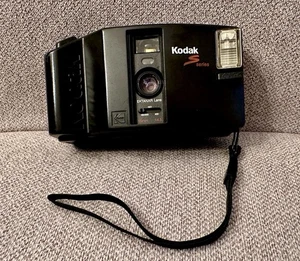 Kodak S100 EF S Series 35MM Film Camera Point & Shoot Black - Tested and Works - Picture 1 of 8