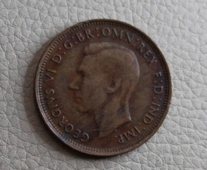 * 1946y. HALFPENNY CRACK ACROSS NECK ERROR COIN CIRCULATED #ILN898 - Picture 1 of 11