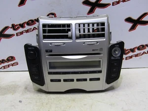 TOYOTA YARIS MK2 2006-2011 CD RADIO STEREO HEAD UNIT 86120-0D200 - 0072 - Picture 1 of 4