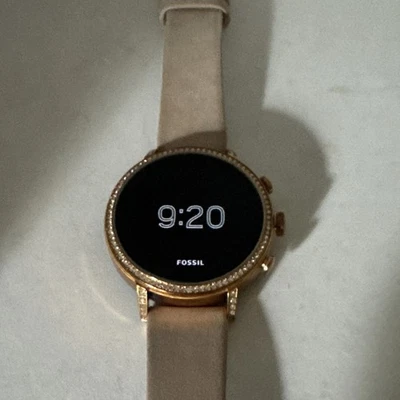 Fossil Venture Q HR  Ladies Smartwatch Gen 4 DW7F1 excellent condition 18mm Gold - Image 1 of 4