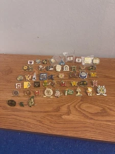 Vintage College NCAA D 1,2,3 Hockey Team Logo/ Emblem Lapel Pins PICK YOURS - Picture 1 of 65