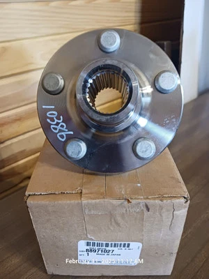 Genuine GM 88971027 Front Wheel Hub - Image 1 of 4