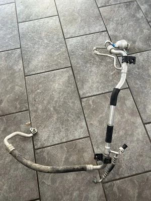 Hyundai Elantra 2014-2015 aire acondicionado succión líquido manguera tubería 1,8 Foto 1 de 4