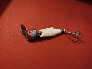 Vtg Heddon Fidget White & Red Metal Sinker Fishing Lure, Jointed, 1.75 Inch - Picture 1 of 4