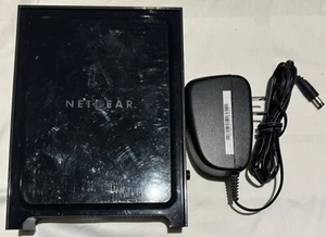 NETGEAR WNR3500U/WNR3500L N300 4-Port Wireless Gigabit Router - Picture 1 of 3