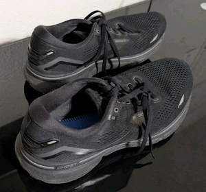 Brooks Ghost 15 Triple Black Running Shoes Sneakers Men's Size 11D 1103931D020 - Picture 1 of 9