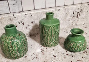 3 Piece Green Mini Leaves Embossed Stoneware Vase Set - Picture 1 of 4