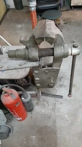 Schraubstock  Massiv, 180mm Backenbreite 140mm Max Spannweite - Bild 1 von 5