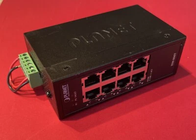 Planet ISW-800T Industrial 8-port 10/100TX Compact Ethernet Switch - Image 1 of 4