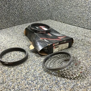 Sealed Power E243X30 Piston Ring Set - Picture 1 of 2