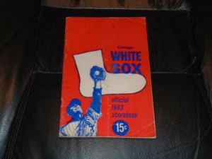 1963 WHITE SOX BASEBALL PROGRAM VS INDIANS HR HANSEN FOX 2-4 - Foto 1 di 3