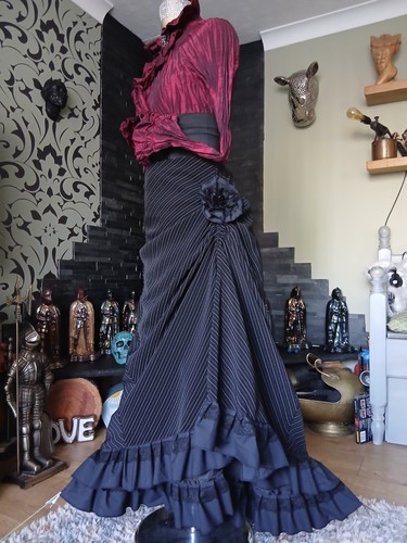 FAB UPCYCLED KLASS STAGGERED LACE LAYER HITCH BUSTLE SKIRT SIZE 18 | eBay