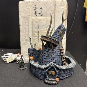 Disney NIGHTMARE BEFORE CHRISTMAS Hawthorne Village Antler House & Me Hyde COA - Picture 1 of 22