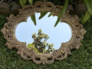 Verzierter großer ovaler Spiegel Vintage goldfarben 24”x19” - Bild 1 von 8