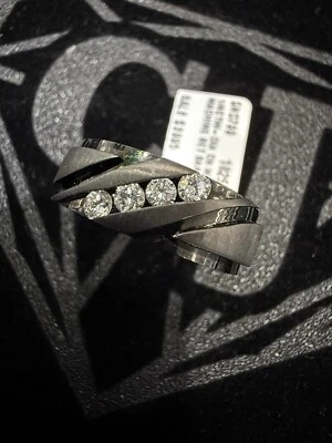 Diamantes negros de rodio de oro de 10k 1/4ctw talla 10 Foto 1 de 4