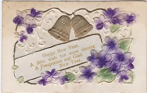 HANDBEMALTE GEPRÄGTE POSTKARTE BLUMEN & GLOCKEN - Bild 1 von 1