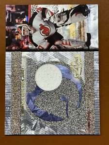 2000 Topps Gold Label Jersey #GLJ-MB Martin Brodeur   Card TW