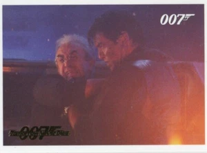 James Bond Archives 2014 - 088 Tomorrow Never Dies Gold Parallel Card #090/125 - Picture 1 of 1