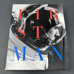 FIRST MAN THE JOURNEY Press Kit 5 book set - Space - Astronaut Ryan Gosling - Picture 1 of 6