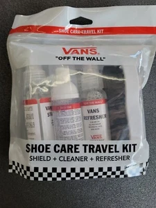 Furgonetas, kit de viaje para el cuidado de los zapatos - 2 Fl. Oz. - Imagen 1 de 2