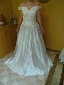 Brautkleid, Hochzeitskleid, Größe 42, ivory, besticktes Oberteil, Rosen - Bild 1 von 4