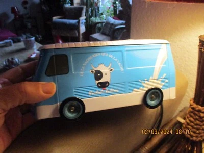 Boite en Tôle Peugeot J7 Food Truck Produits Laitiers de la Vache - Photo 1/4