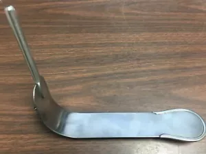 AUTOMATED MEDICAL GFO-88 RETRACTOR - Picture 1 of 9