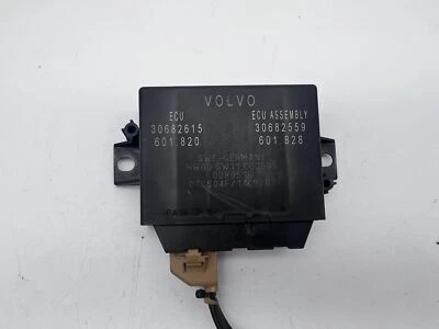 Centralina ECU VOLVO XC90 I (275) 30682615 - Immagine 1 di 3