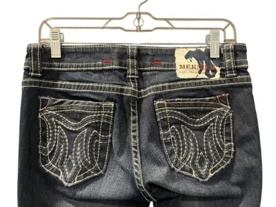 Pantalones de mezclilla MEK Denim Darjeeling Cigarette bordados con tachuelas talla 28 tiro bajo Foto 1 de 4